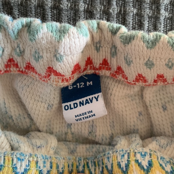 6-12 month Old Navy pants - Picture 2 of 2